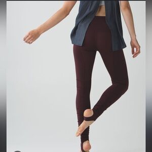 Lululemon Wunder Under Stir-up Leggings Bordeaux Size 4